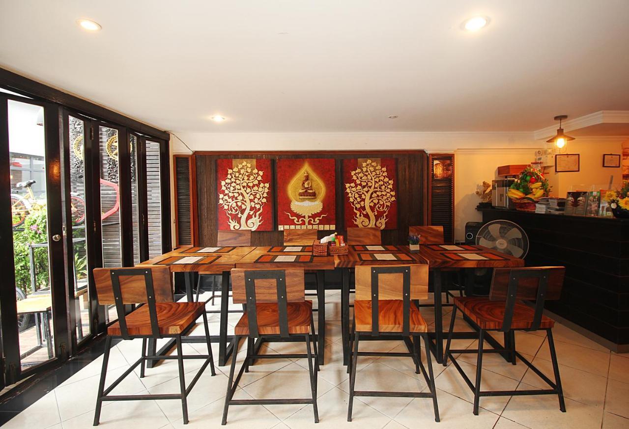 Hotel Sky Silk Decoration House Patong Exterior foto